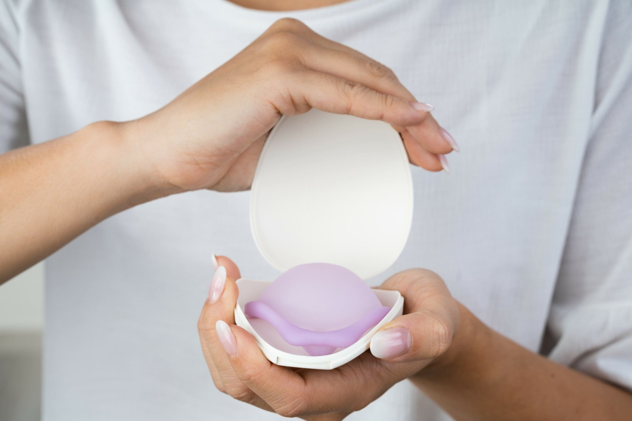 What is a diaphragm and how to use it for contraception