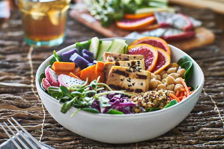 Switching to a vegetarian diet cuts kilos