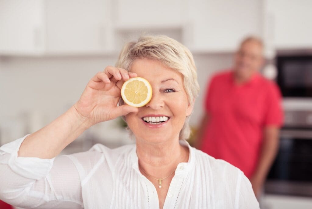 Can vitamin C reduce cataract risk?