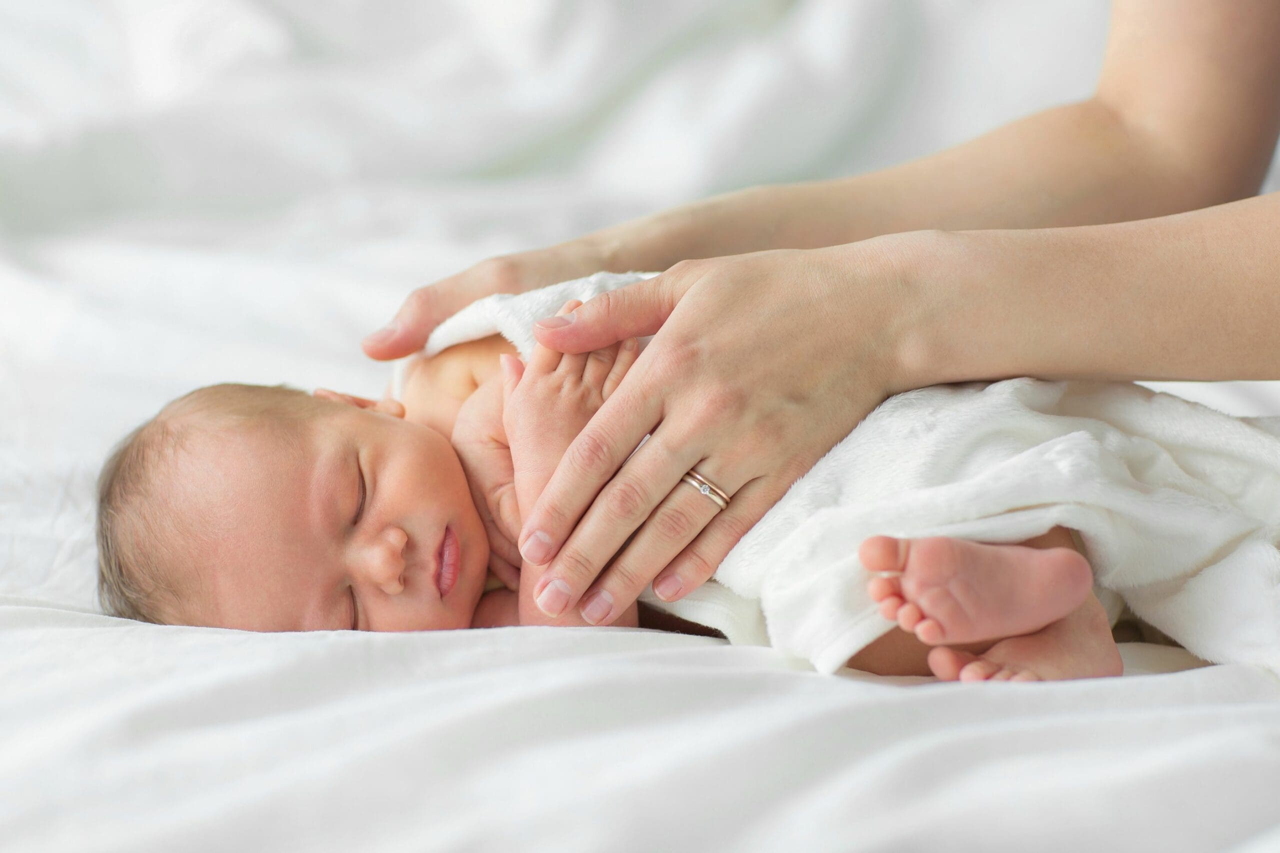 Can stroking a baby help it feel less pain?