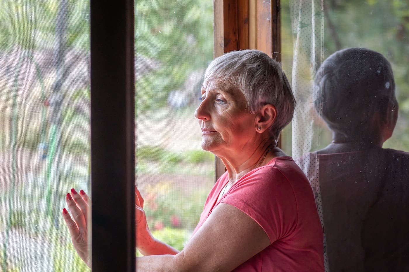older person lonely during COVID-19 restrictions