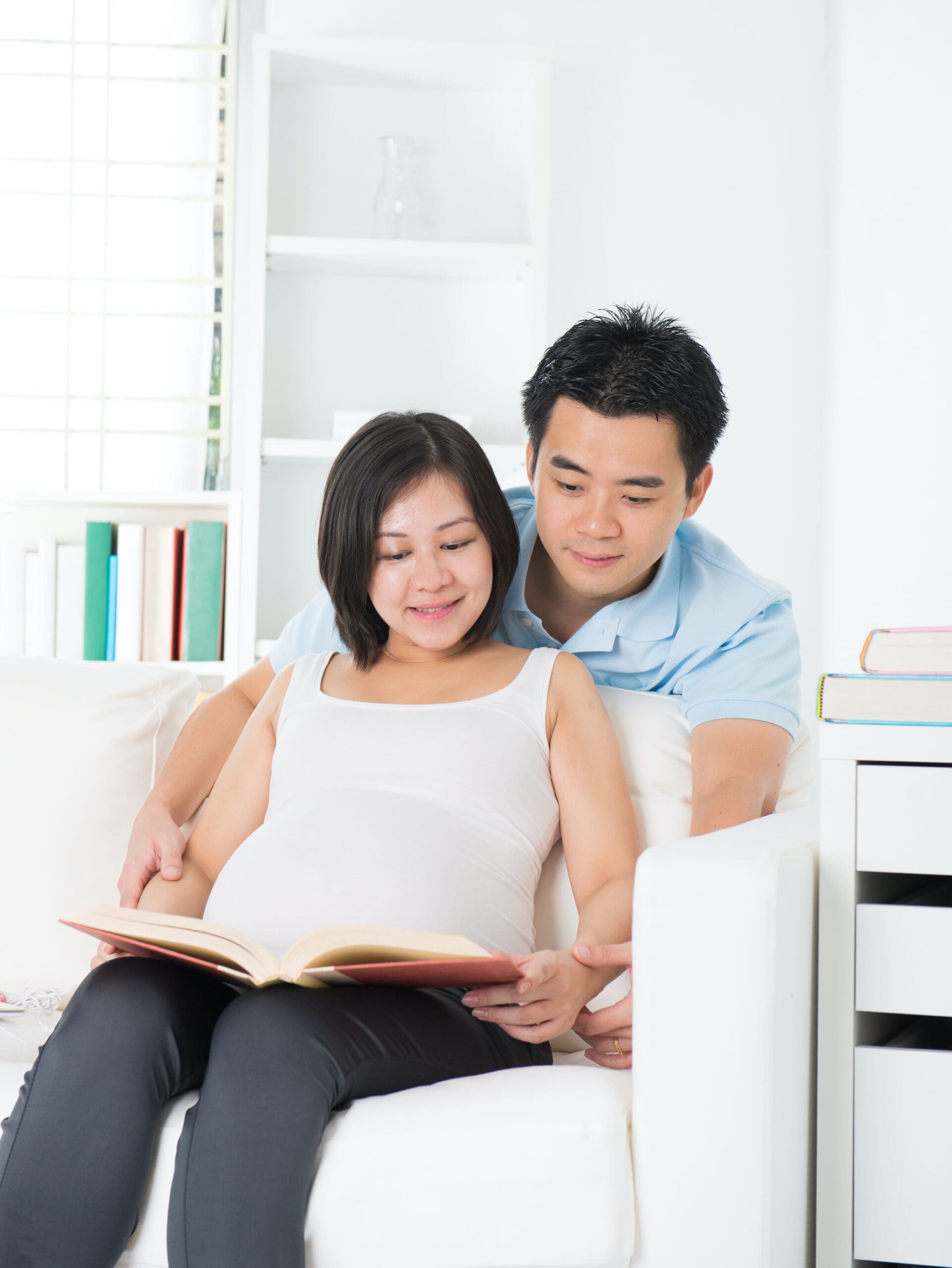 parents reading about pregnancy
